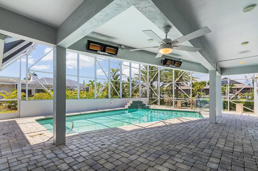 896 Limpet Drive Sanibel FL 33957