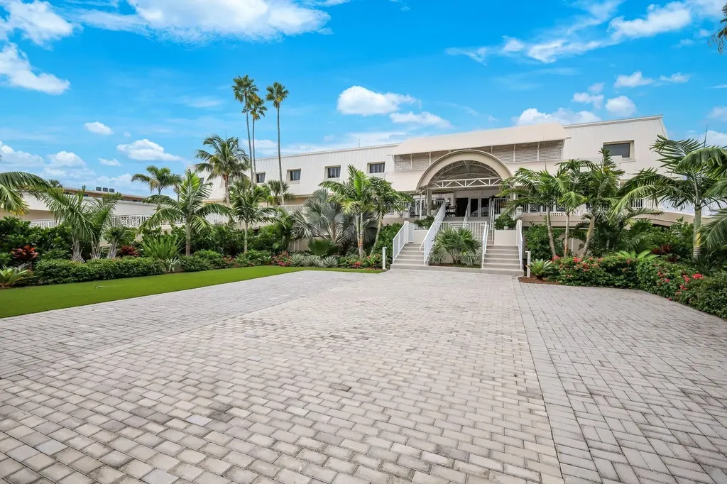 1501 Middle Gulf Drive Sanibel FL 33957