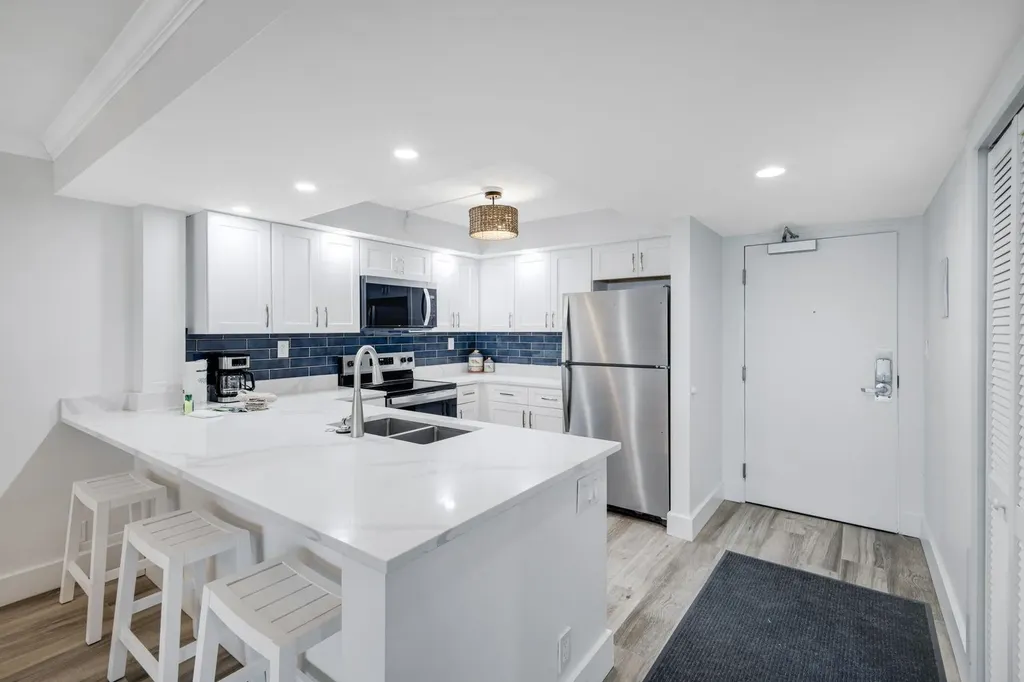 1501 Middle Gulf Drive Sanibel FL 33957