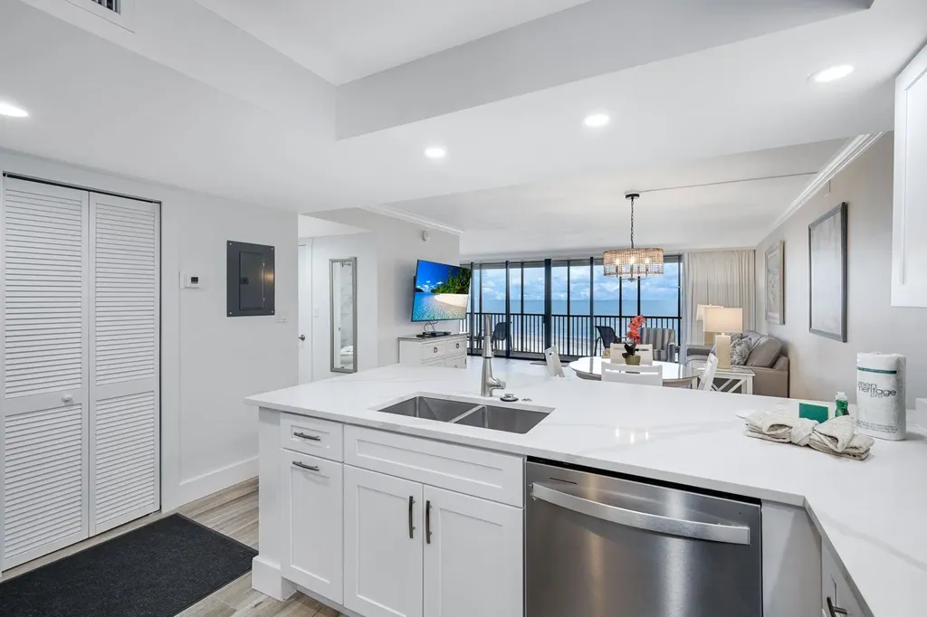 1501 Middle Gulf Drive Sanibel FL 33957