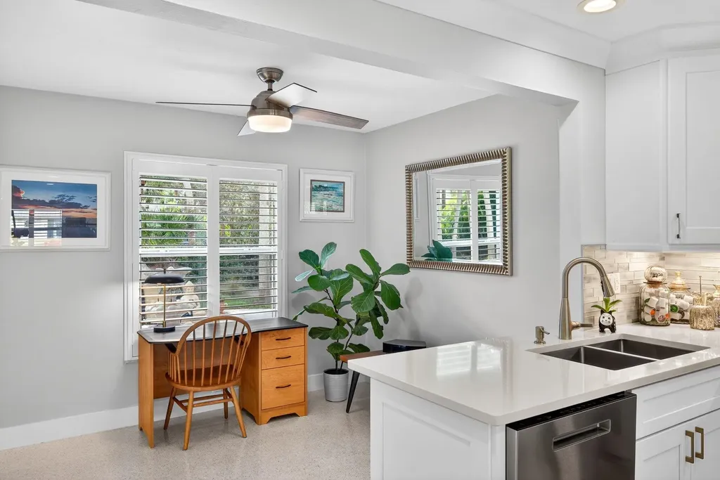 590 Boulder Drive Sanibel FL 33957