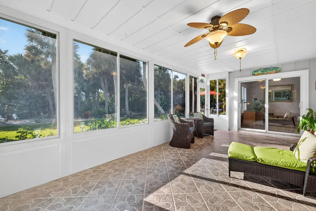 590 Boulder Drive Sanibel FL 33957