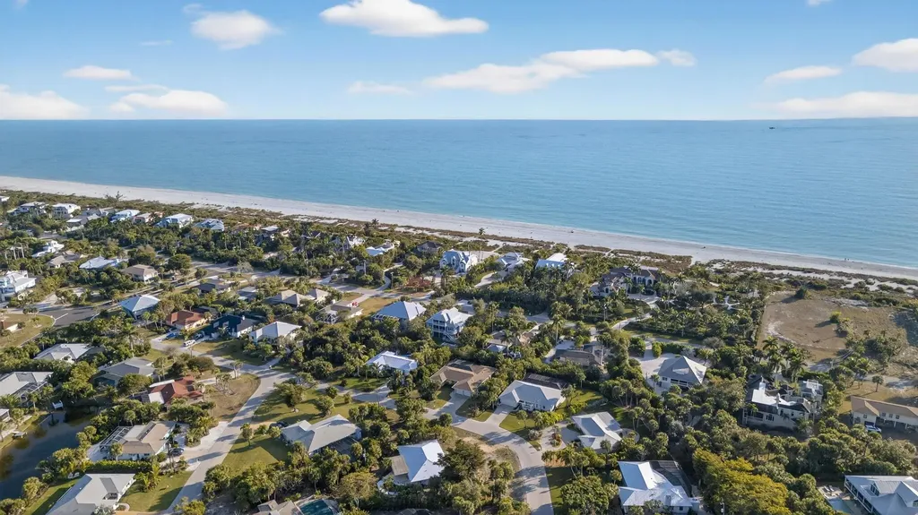 590 Boulder Drive Sanibel FL 33957