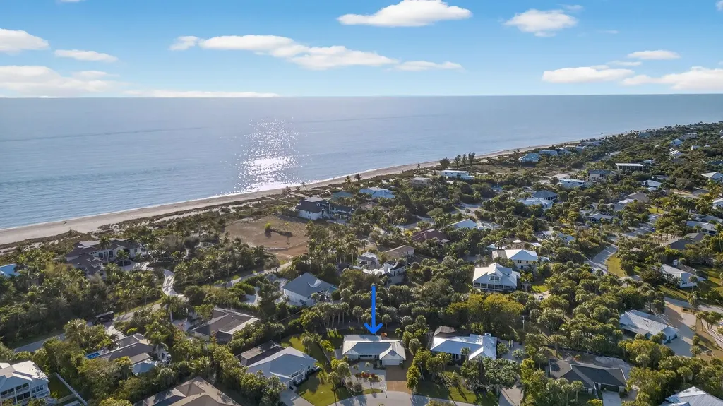 590 Boulder Drive Sanibel FL 33957