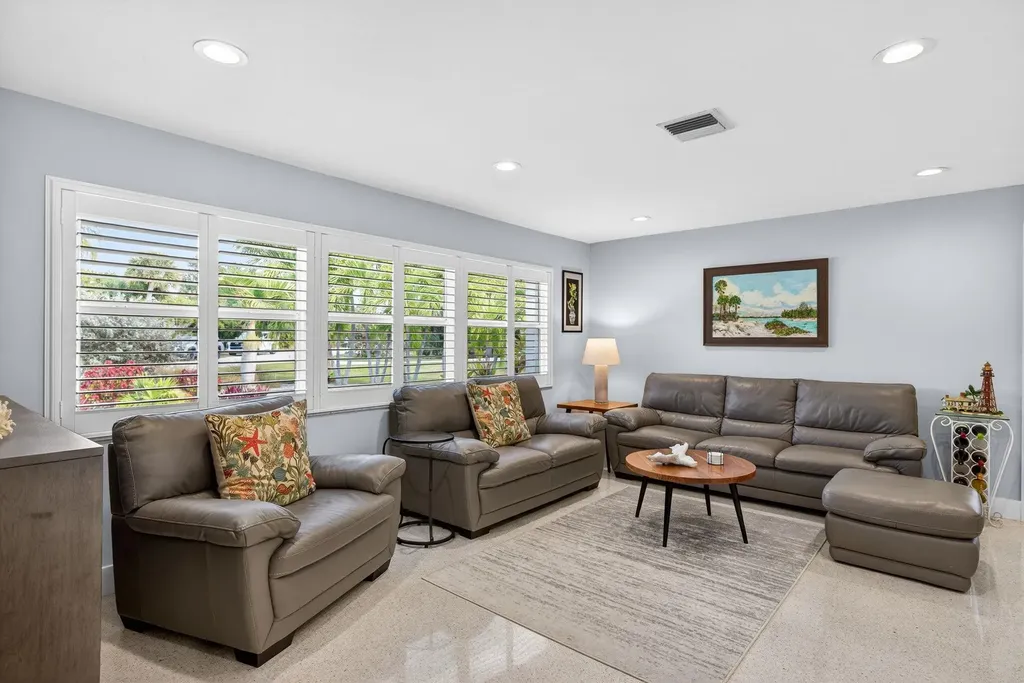 590 Boulder Drive Sanibel FL 33957