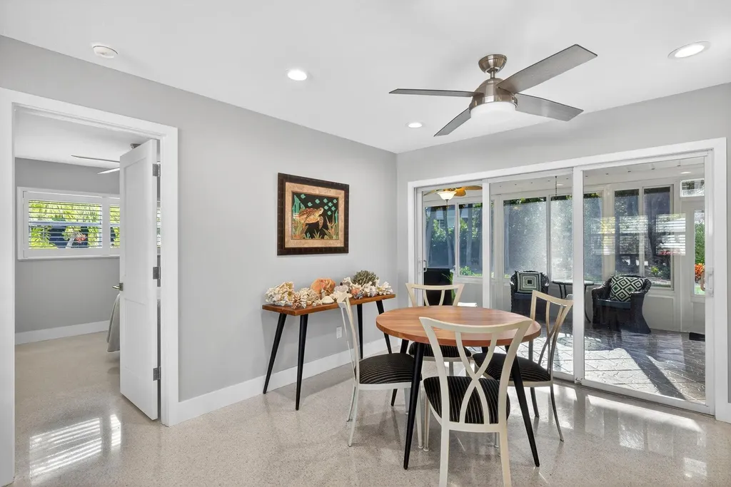 590 Boulder Drive Sanibel FL 33957
