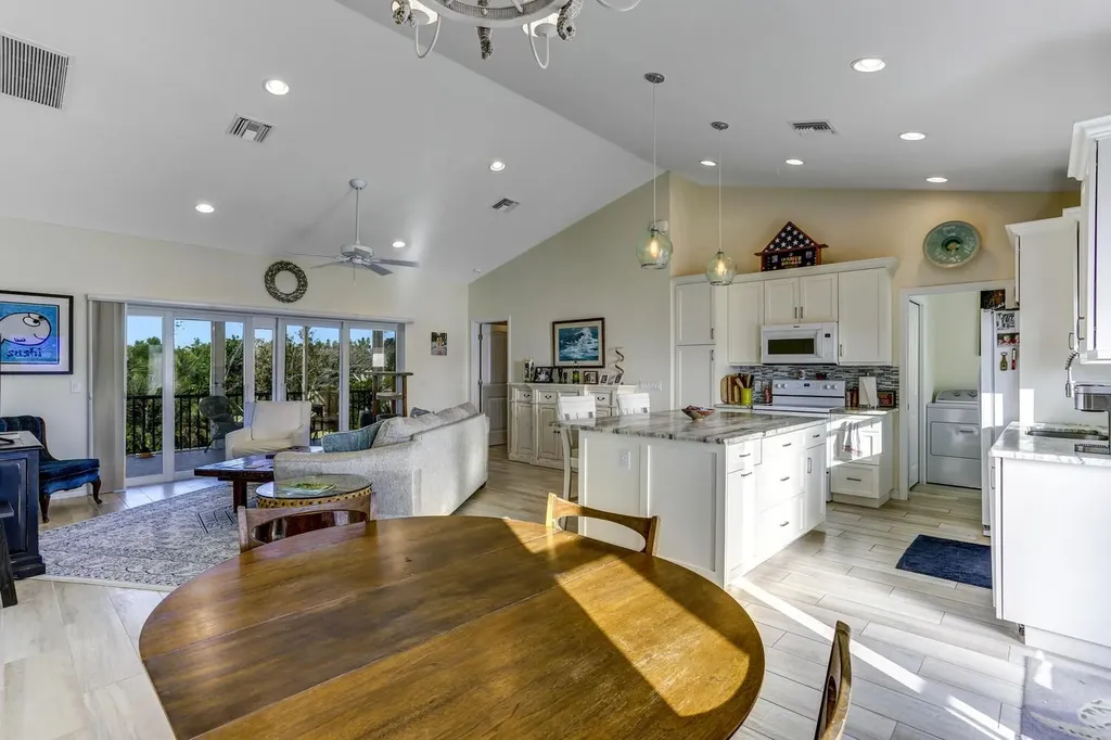 555 Piedmont Road Sanibel FL 33957