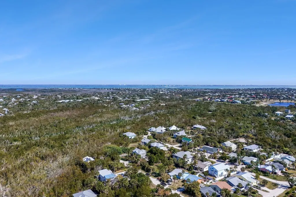 555 Piedmont Road Sanibel FL 33957