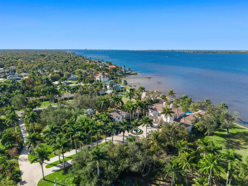 1240 Coconut Drive Fort Myers FL 33901