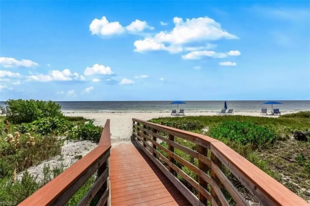805 E Gulf Drive Sanibel FL 33957