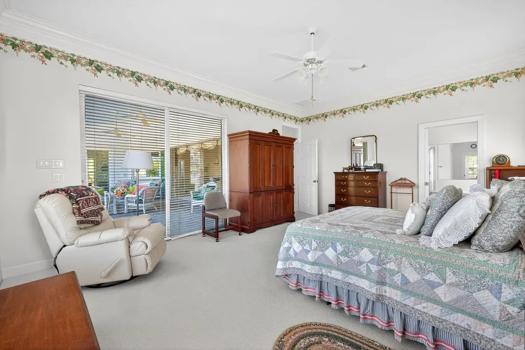 5243 Indian Court Sanibel FL 33957