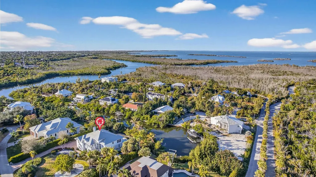 5243 Indian Court Sanibel FL 33957