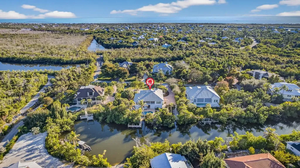 5243 Indian Court Sanibel FL 33957
