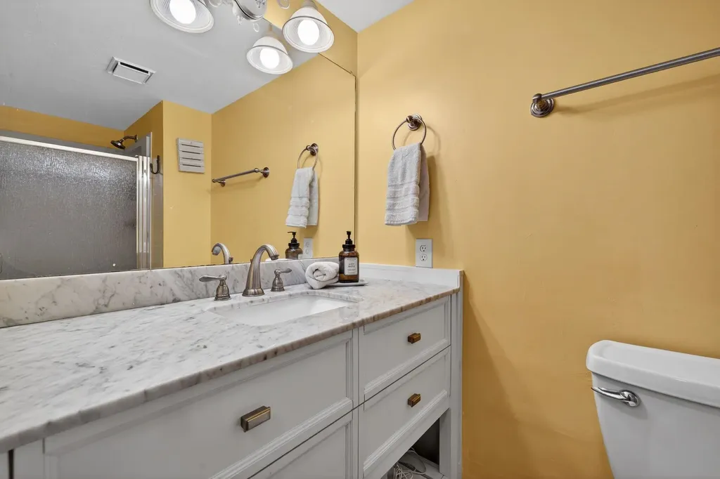 16191 Amberwood Lake Court Fort Myers FL 33908