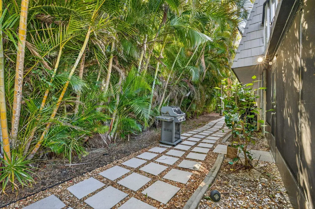 16191 Amberwood Lake Court Fort Myers FL 33908
