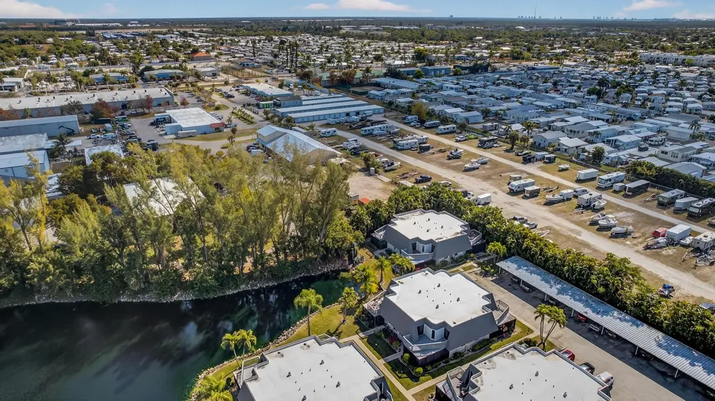 16191 Amberwood Lake Court Fort Myers FL 33908