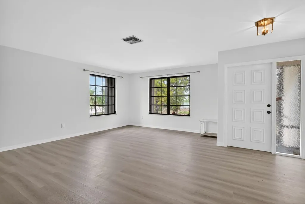 1312 Par View Drive Sanibel FL 33957