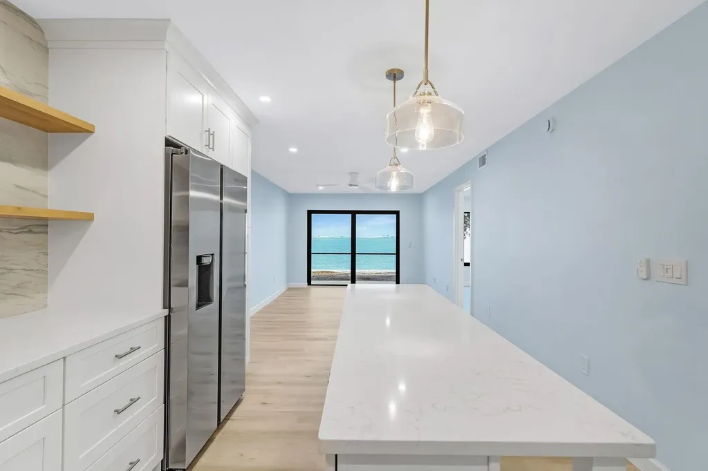 760 Sextant Drive Sanibel FL 33957