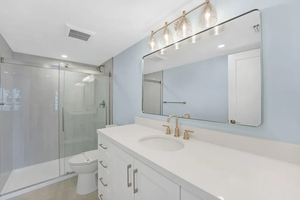 760 Sextant Drive Sanibel FL 33957