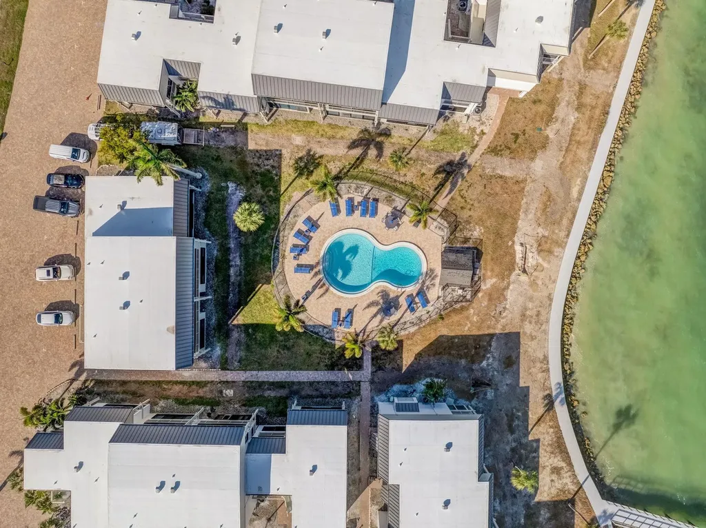 760 Sextant Drive Sanibel FL 33957