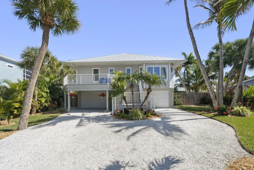 1360 Jamaica Drive Sanibel FL 33957