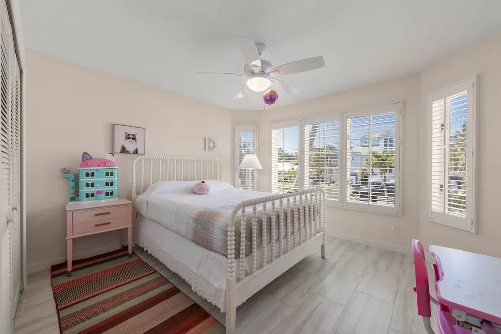 1360 Jamaica Drive Sanibel FL 33957
