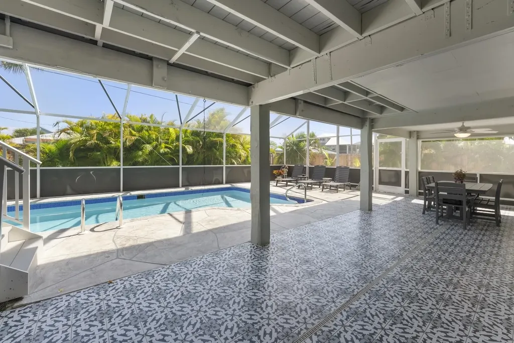 1360 Jamaica Drive Sanibel FL 33957