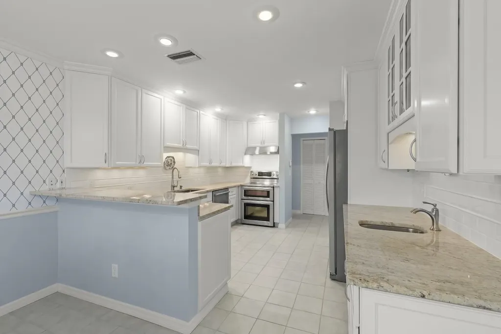 1360 Jamaica Drive Sanibel FL 33957
