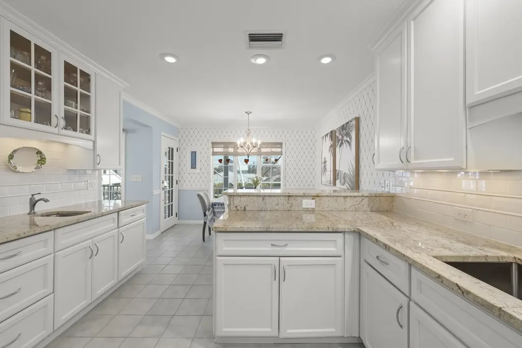 1360 Jamaica Drive Sanibel FL 33957