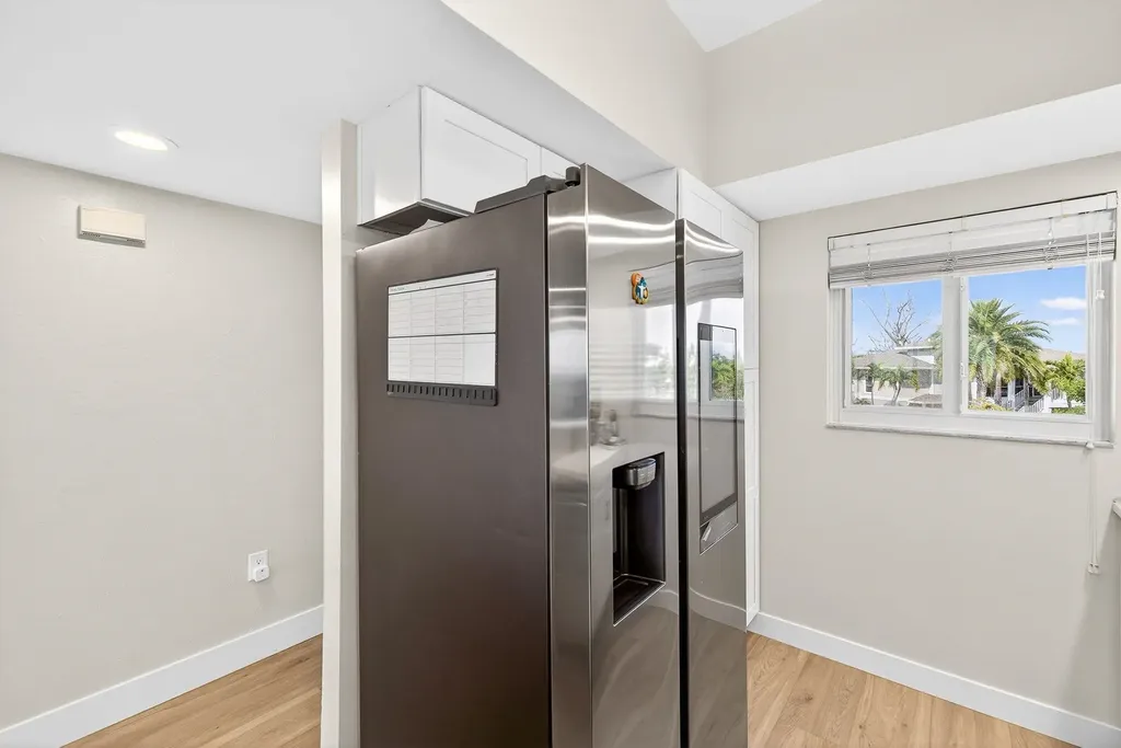 255 Periwinkle Way Sanibel FL 33957