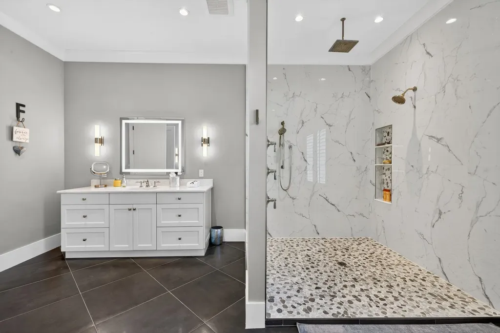 3354 Barra Circle Sanibel FL 33957