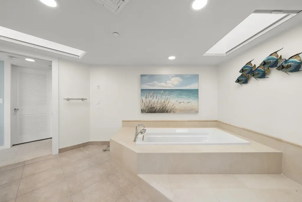 1602 Lands End Village Captiva FL 33924