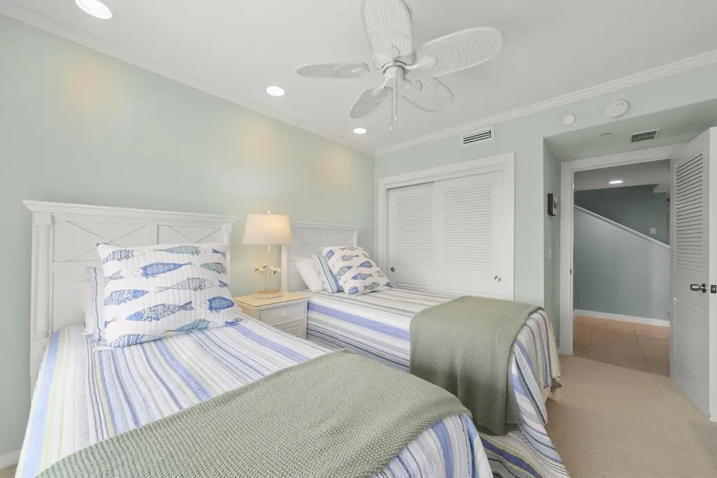 1602 Lands End Village Captiva FL 33924