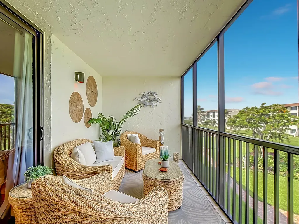 979 E Gulf Drive Sanibel FL 33957