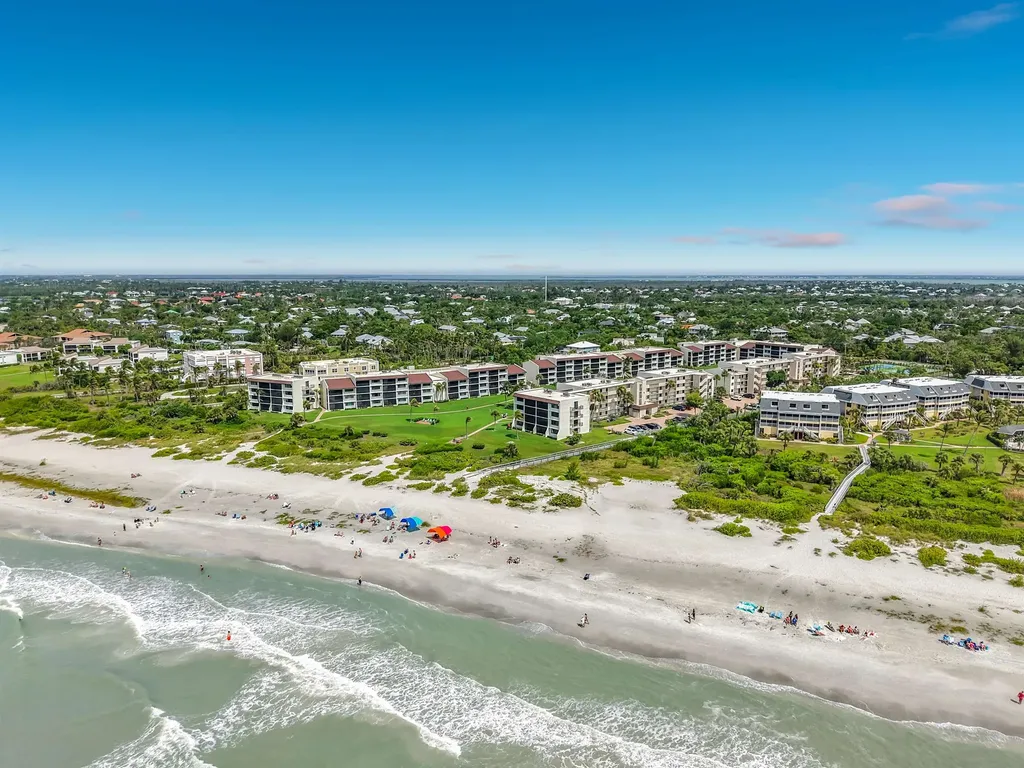 979 E Gulf Drive Sanibel FL 33957