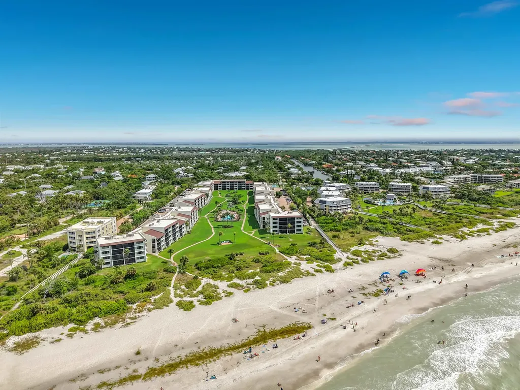 979 E Gulf Drive Sanibel FL 33957