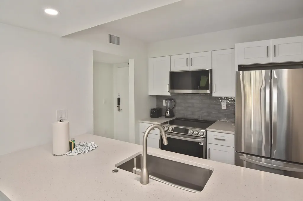 1501 Middle Gulf Drive Sanibel FL 33957