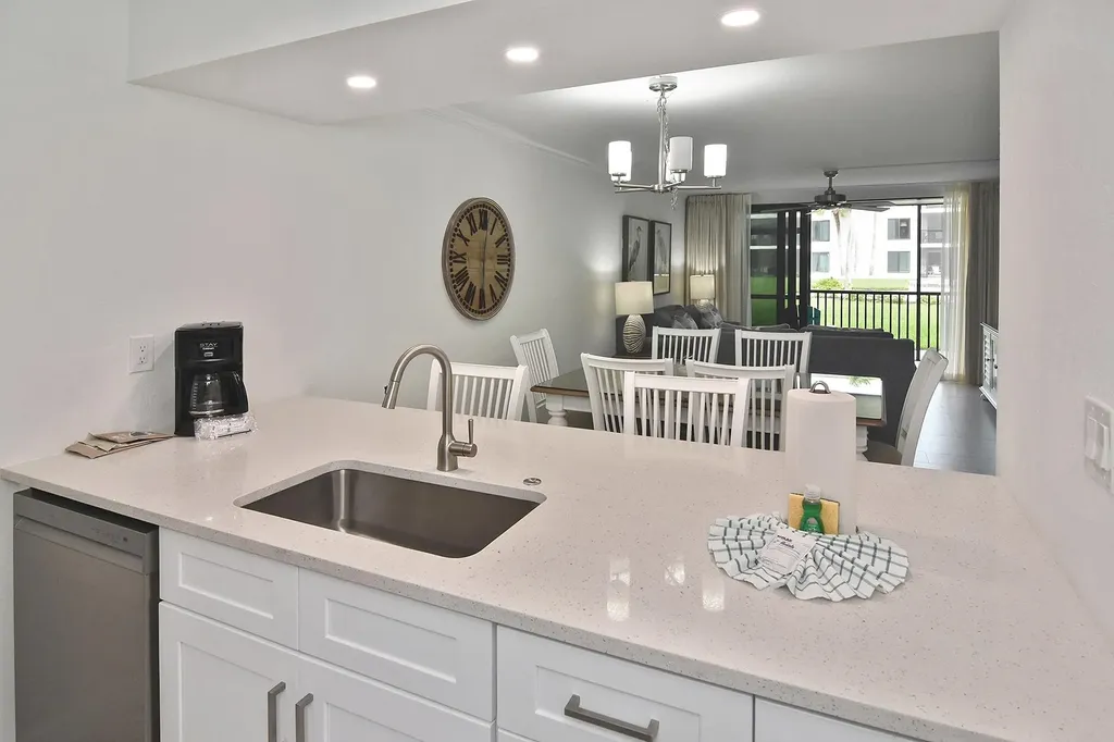 1501 Middle Gulf Drive Sanibel FL 33957