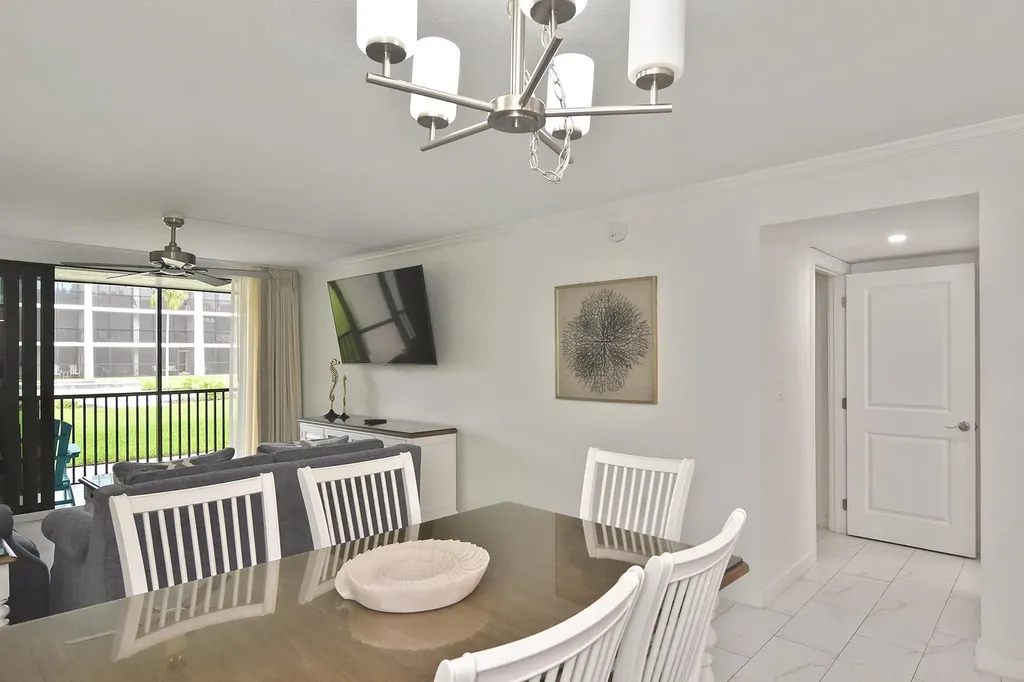1501 Middle Gulf Drive Sanibel FL 33957
