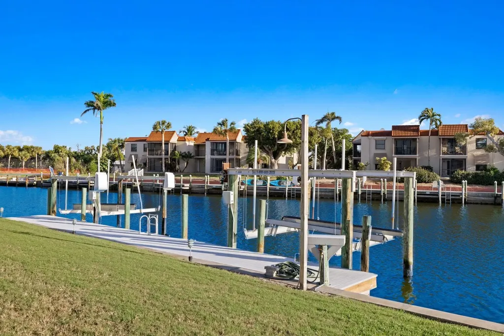 791 Sand Dollar Drive Sanibel FL 33957