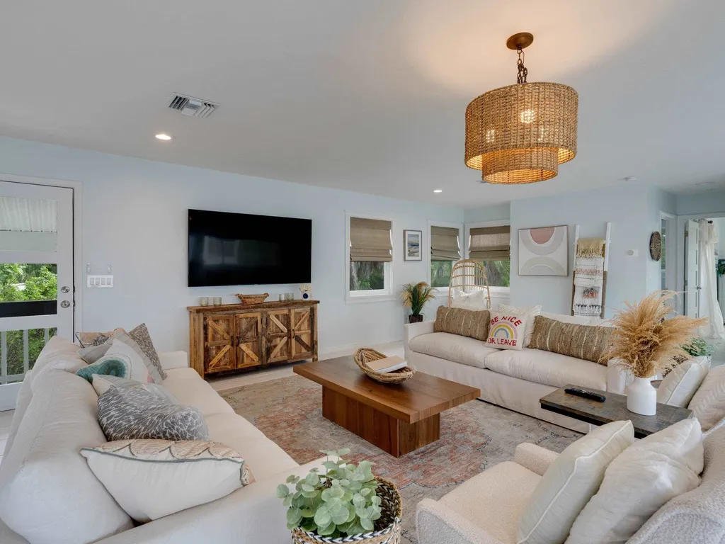 9214 Kincaid Court Sanibel FL 33957