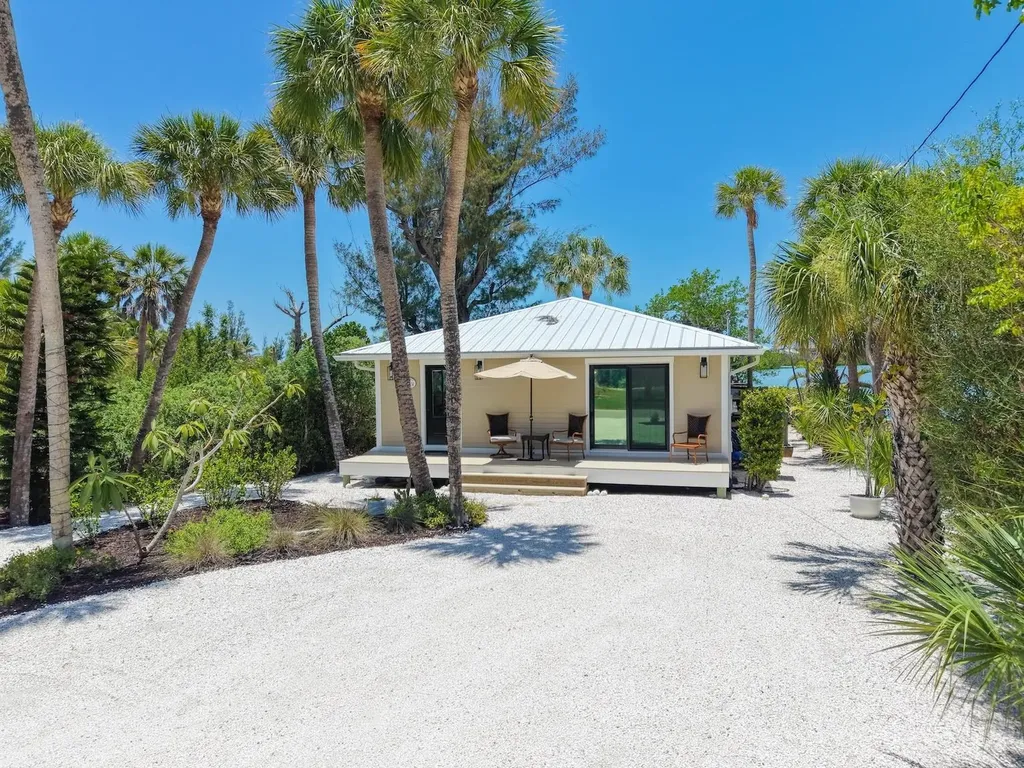 2539 Coconut Drive Sanibel FL 33957
