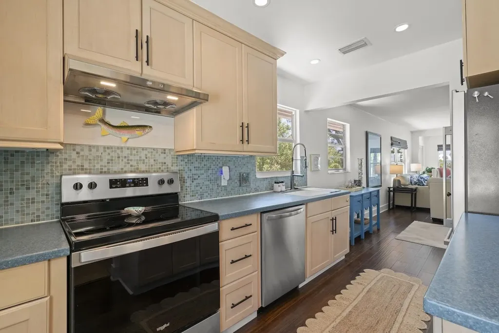 2539 Coconut Drive Sanibel FL 33957