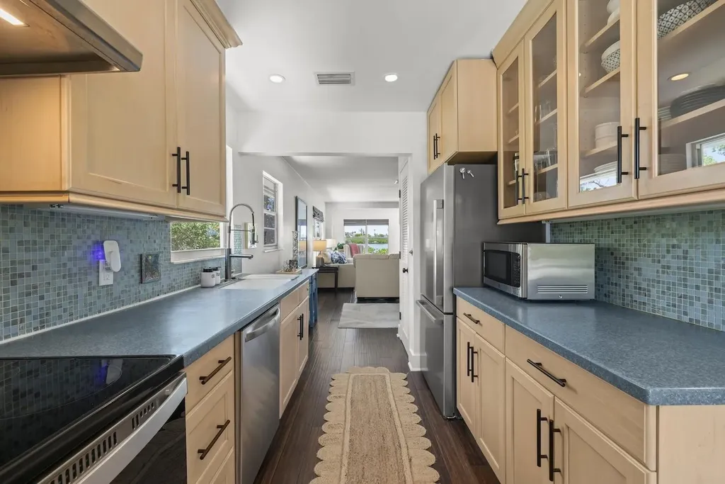 2539 Coconut Drive Sanibel FL 33957