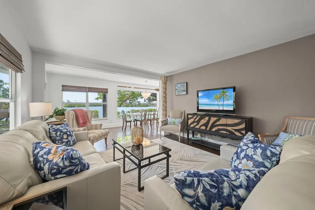 2539 Coconut Drive Sanibel FL 33957