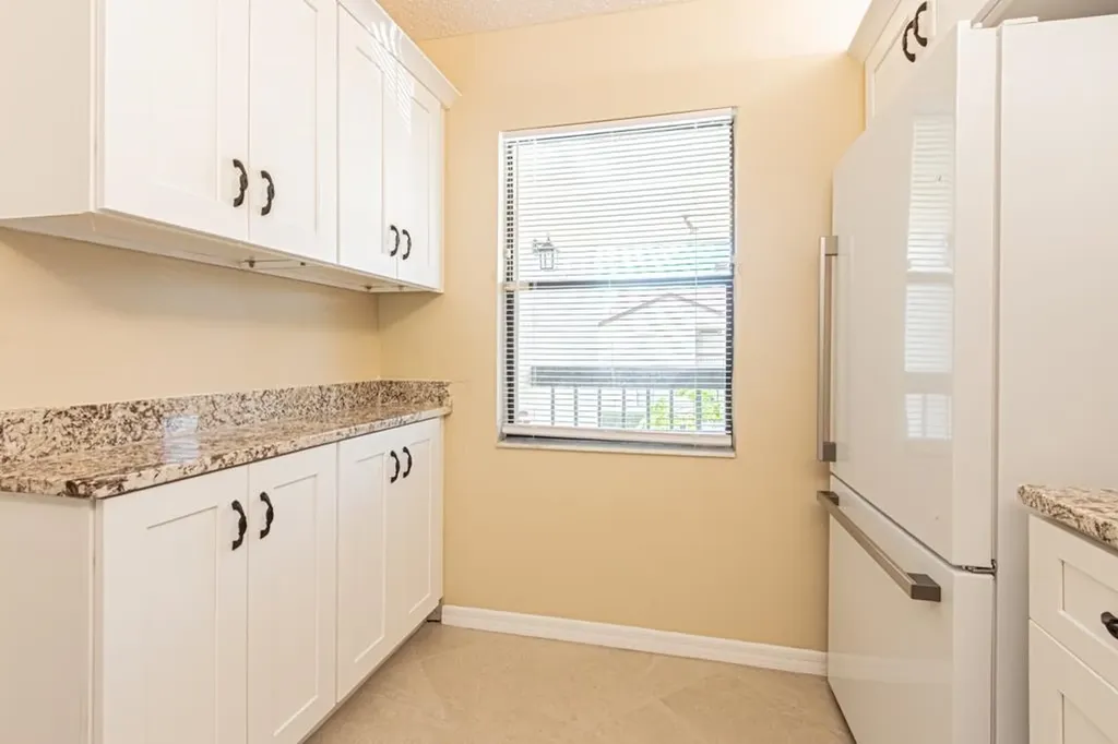 9275 Lake Park Drive Fort Myers FL 33919