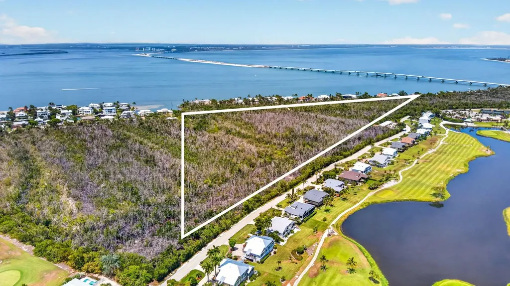 0 Bay Drive Sanibel FL 33957