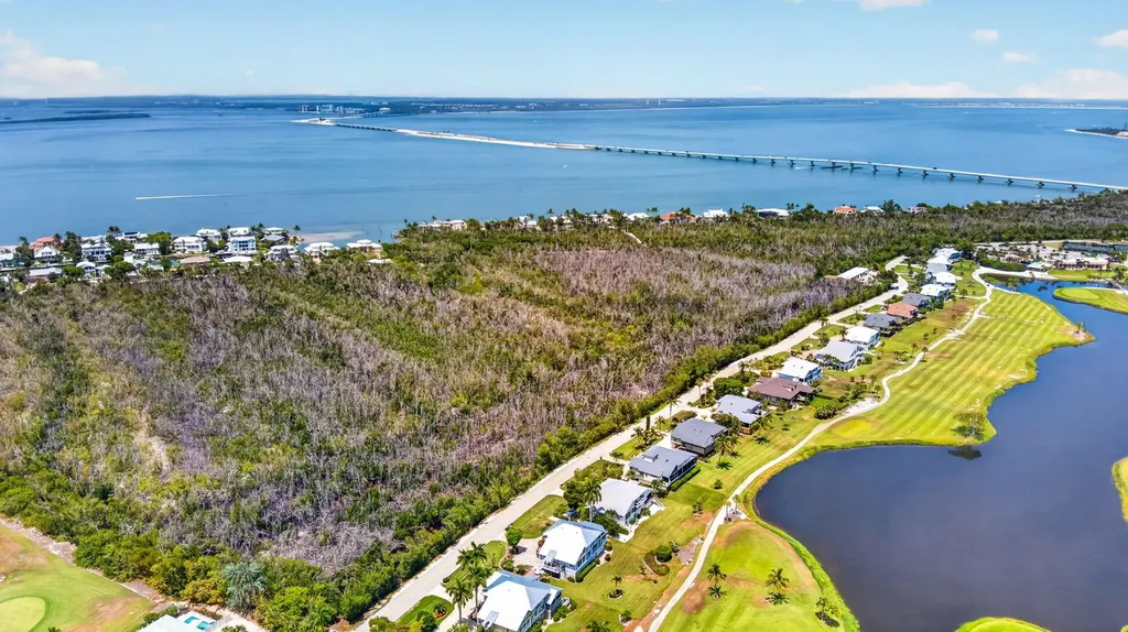 0 Bay Drive Sanibel FL 33957