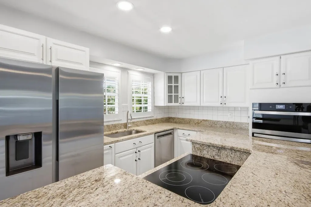 1225 Junonia Street Sanibel FL 33957