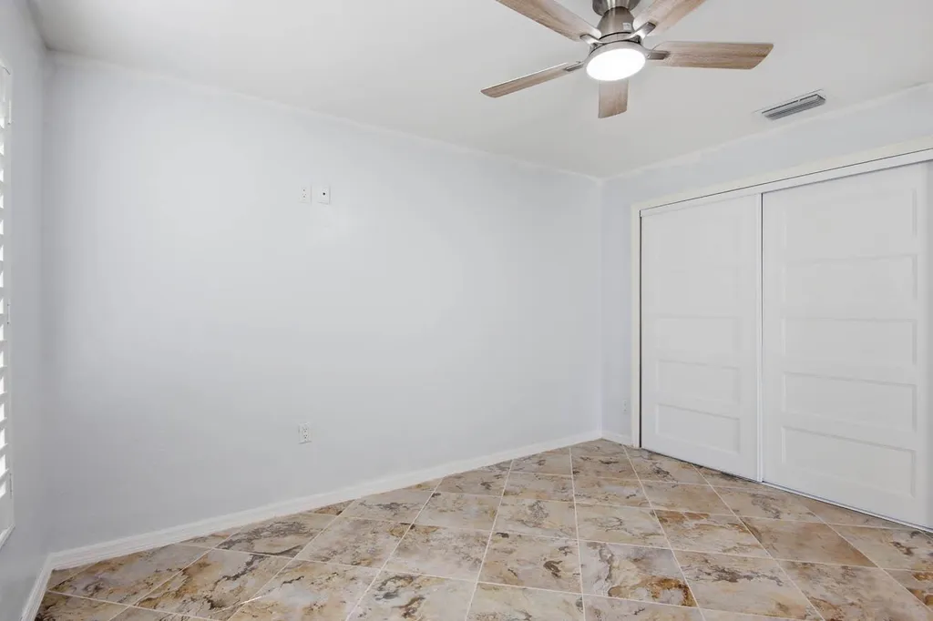 1225 Junonia Street Sanibel FL 33957